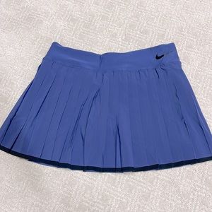 Girl XL nike tennis skort